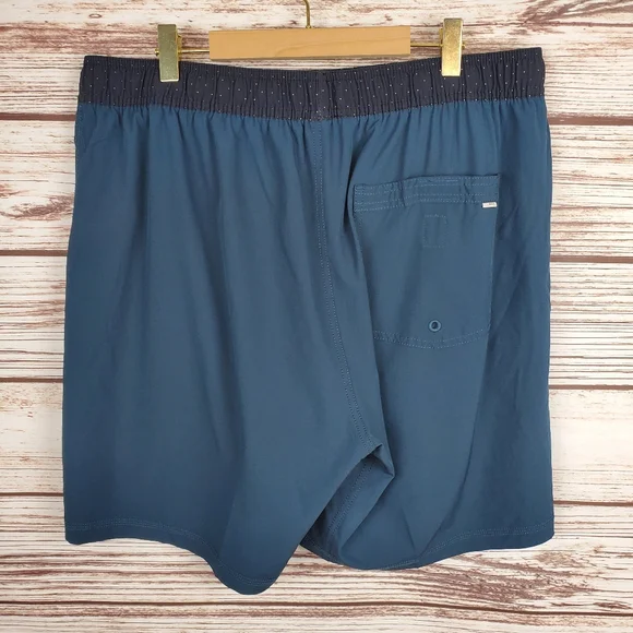 Vuori Mens XL Indigo 7" Lined Core Athletic Shorts                           #79 - Picture 7 of 12